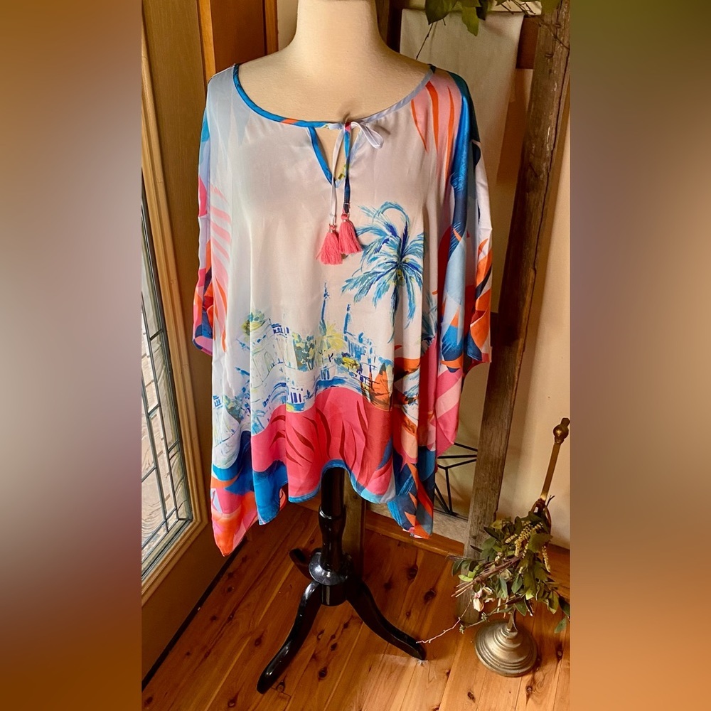🌴JM Collection Island Breeze Poncho Top🌴 NWT